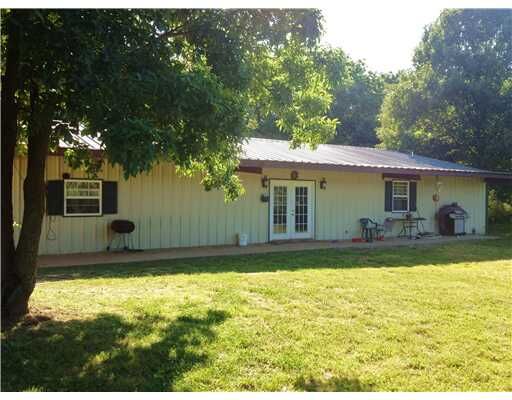 Property Photo: 23367 SW Fr 1010 Road MO 65772