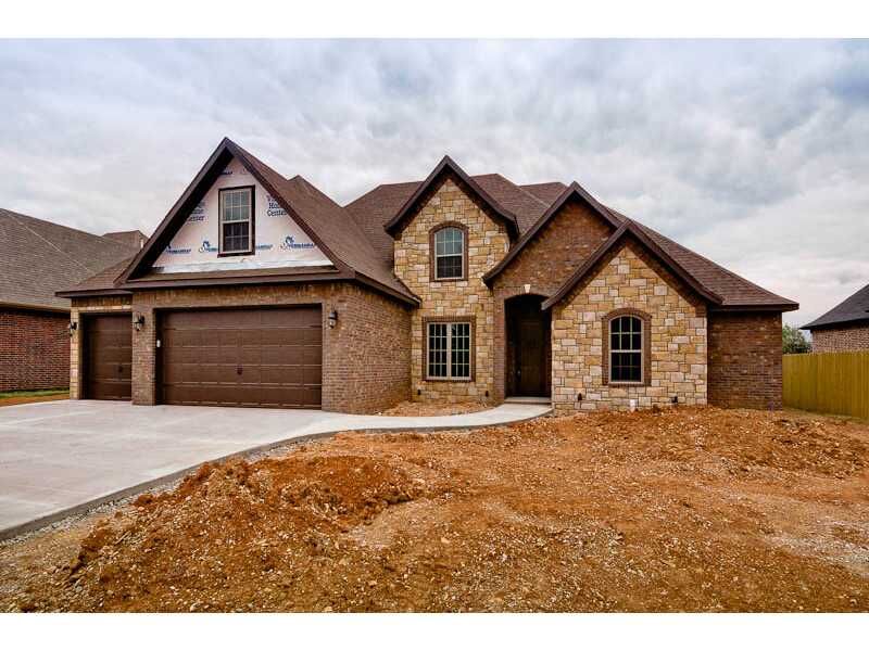 Property Photo: 705 SE Hendrix Street AR 72712