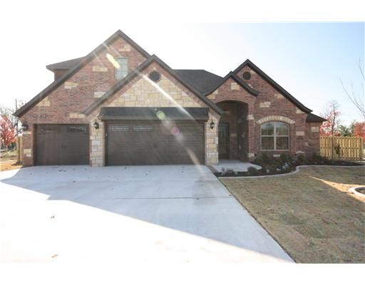 Property Photo: 4612 Warbaltrl Trail AR 72758