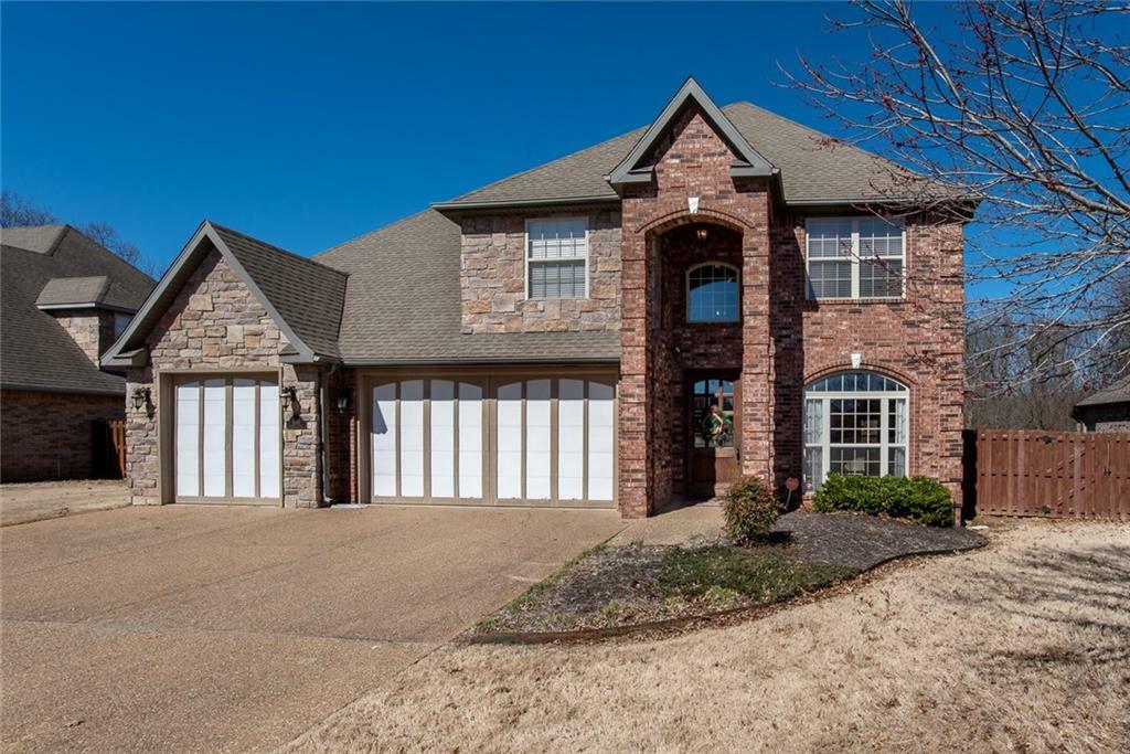 Property Photo:  1050 Hunters Pointe  AR 72713 