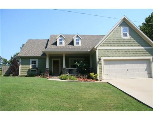 Property Photo:  25 Ilford Lane  AR 72714 