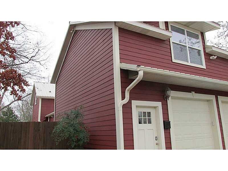 Property Photo:  308 SW E Street  AR 72712 