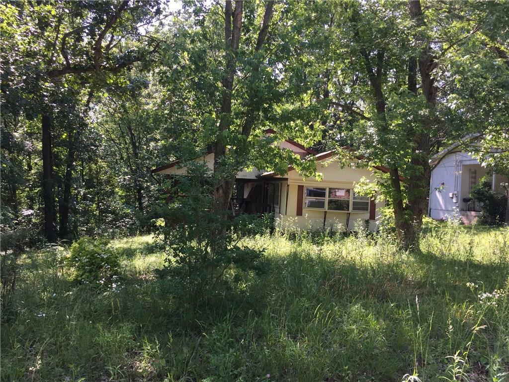 Property Photo: 1333 Coler Drive AR 72751
