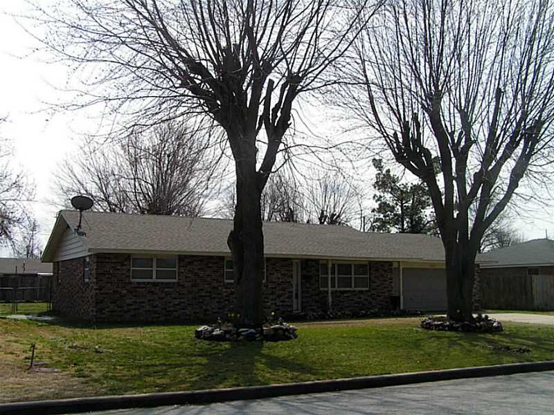 Property Photo: 1903 Robyn Road AR 72762