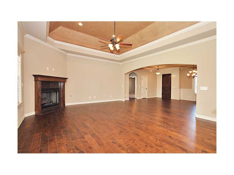 Property Photo:  3105 SW Joshua Avenue  AR 72712 