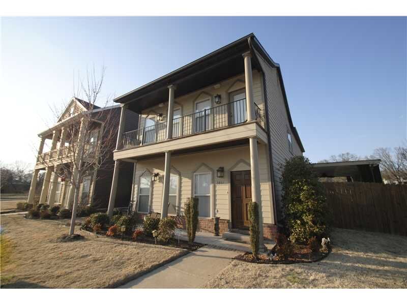 Property Photo: 3801 W Pawnee Court AR 72758