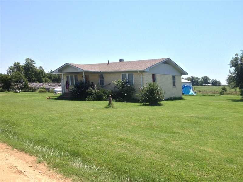 Property Photo:  25385 W Loux Road  AR 72747 