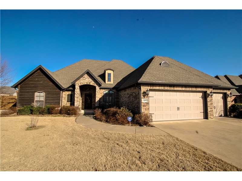 Property Photo: 4201 SW Jasmine Street AR 72712