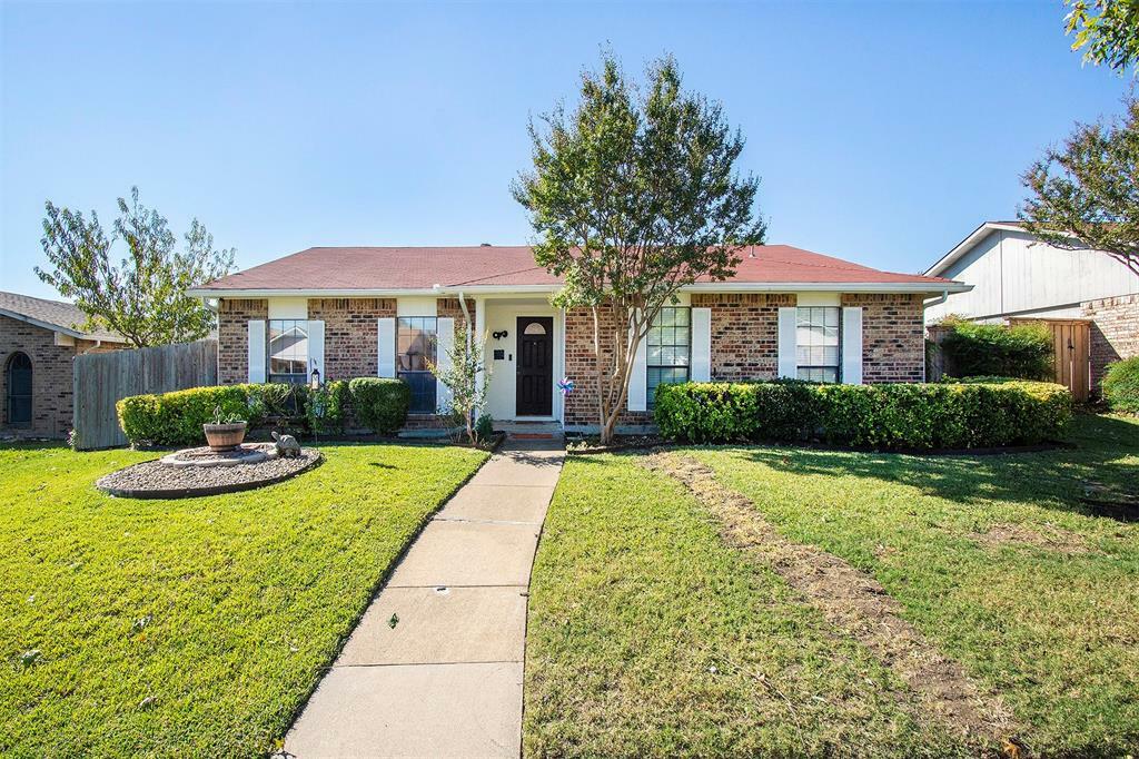 Property Photo:  1204 Jabbet Circle  TX 75025 