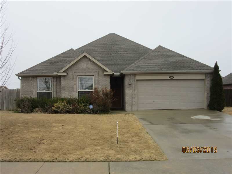 Property Photo: 747 Westbury Street AR 72762