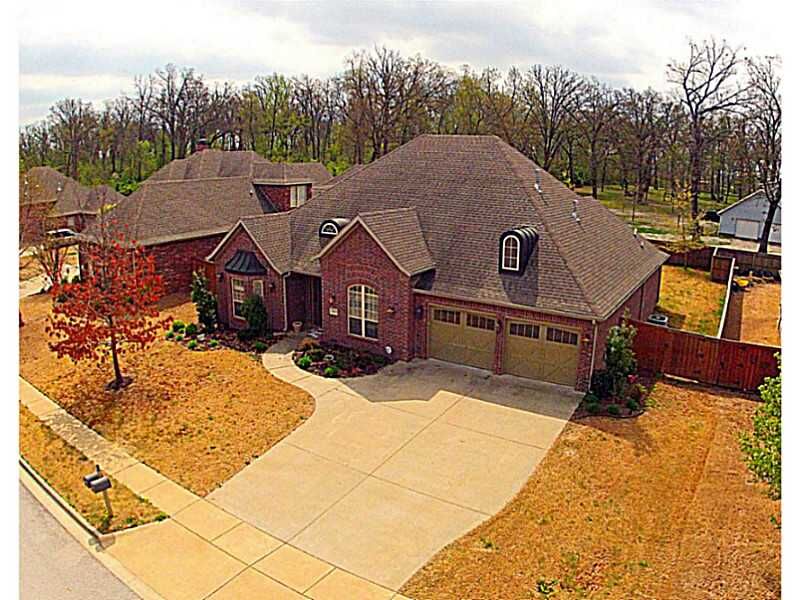 Property Photo: 5413 S Pleasant Way AR 72758