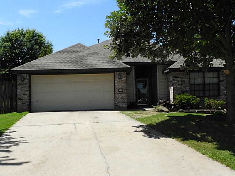 Property Photo: 3130 White Oak Place AR 72762