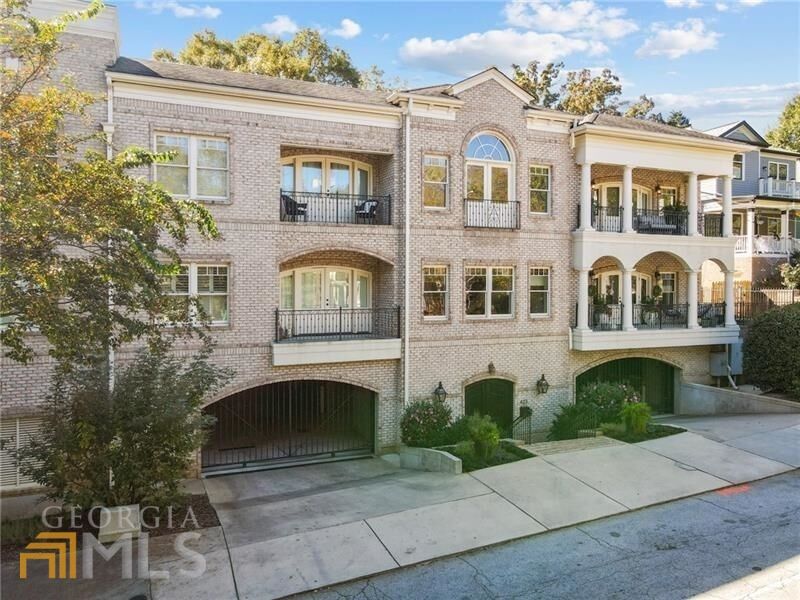 Property Photo:  423 Georgia Avenue SE 304  GA 30312 