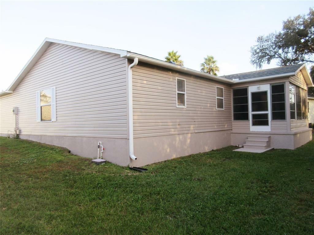 Property Photo:  502 San Marino Drive  FL 32159 