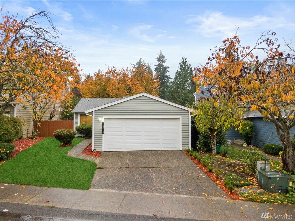 Property Photo:  13318 NE 136th Place  WA 98034 