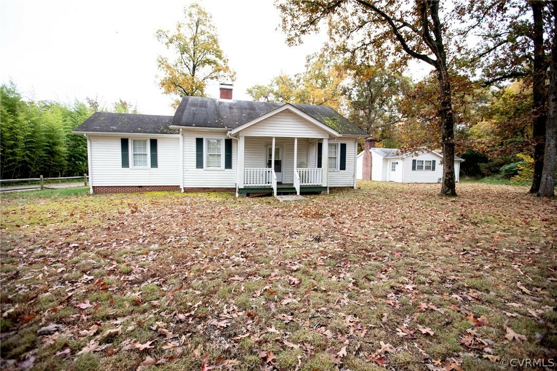 Property Photo:  12 Old Dairy Lane  VA 23901 