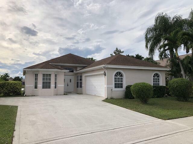 150 Saratoga Boulevard E  Royal Palm Beach FL 33411 photo