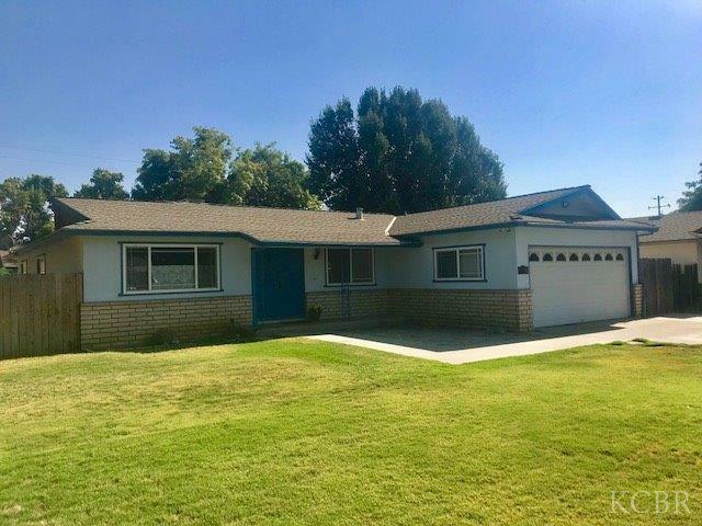 627 Deodar Lane  Lemoore  93245 photo