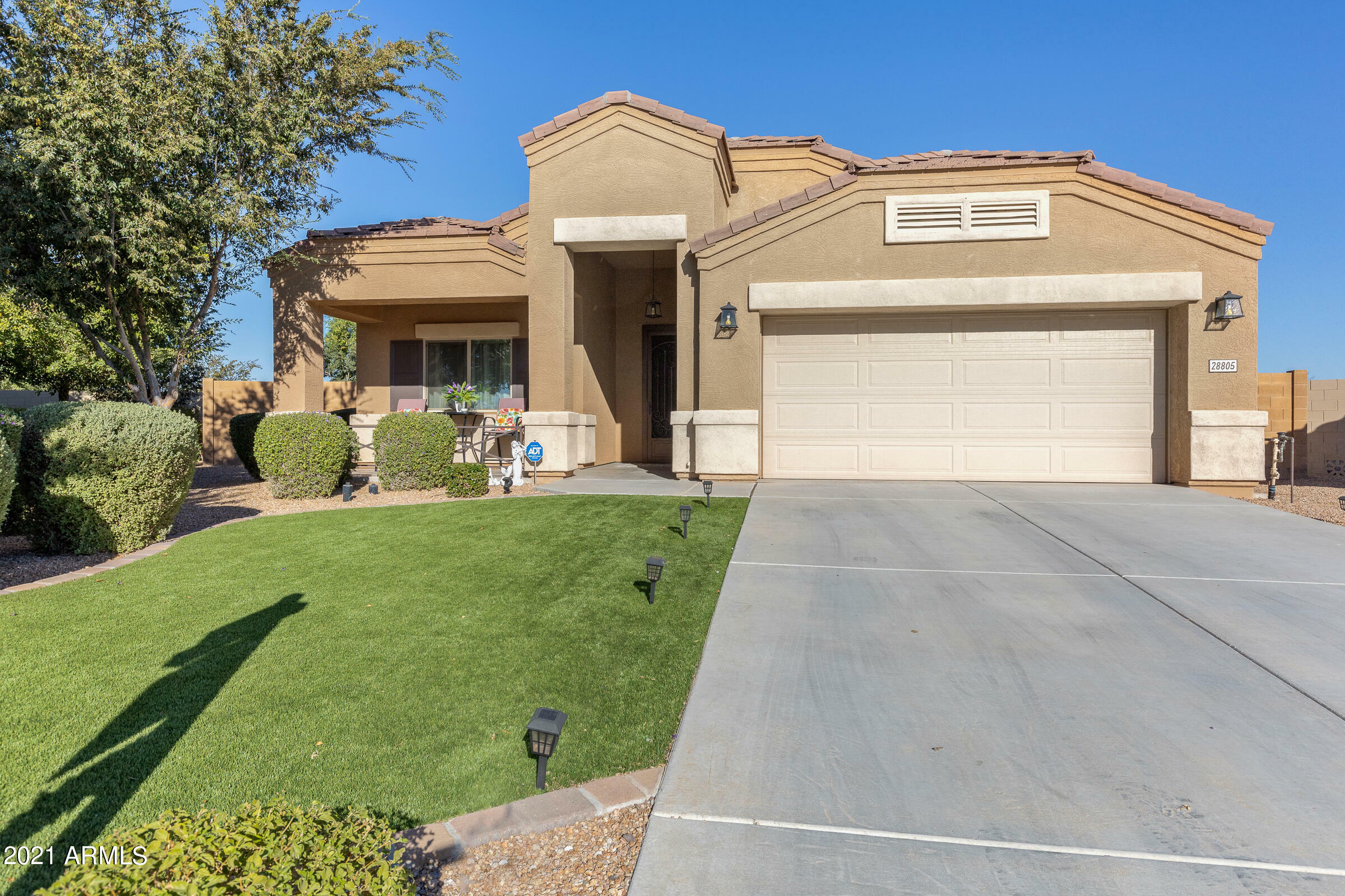 Property Photo:  28805 N Boulder Opal Way  AZ 85143 