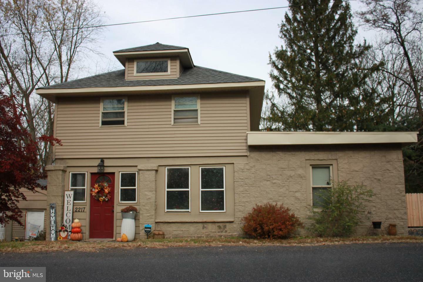 Property Photo:  2217 N Rockhill Road  PA 18960 