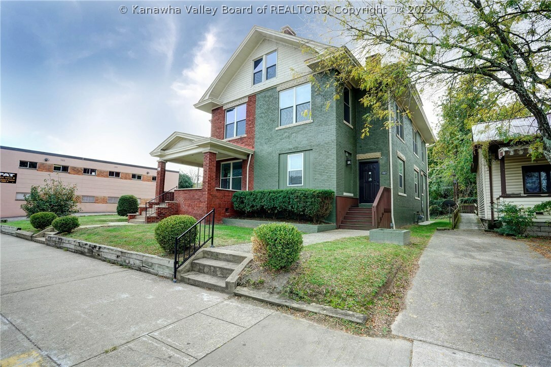 Property Photo: 1587 Washington Street E WV 25311