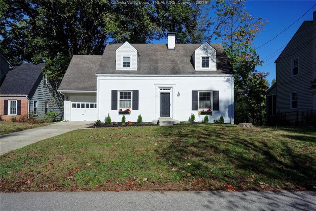 Property Photo:  1419 Longridge Road  WV 25314 