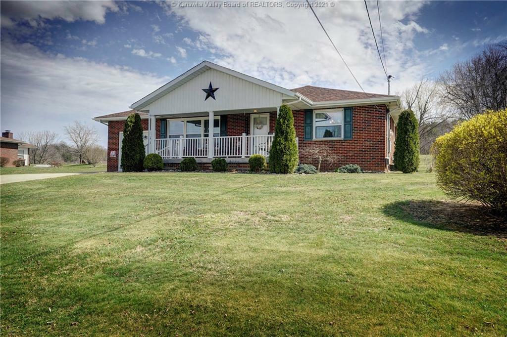 Property Photo: 121 Southwest Street WV 25526