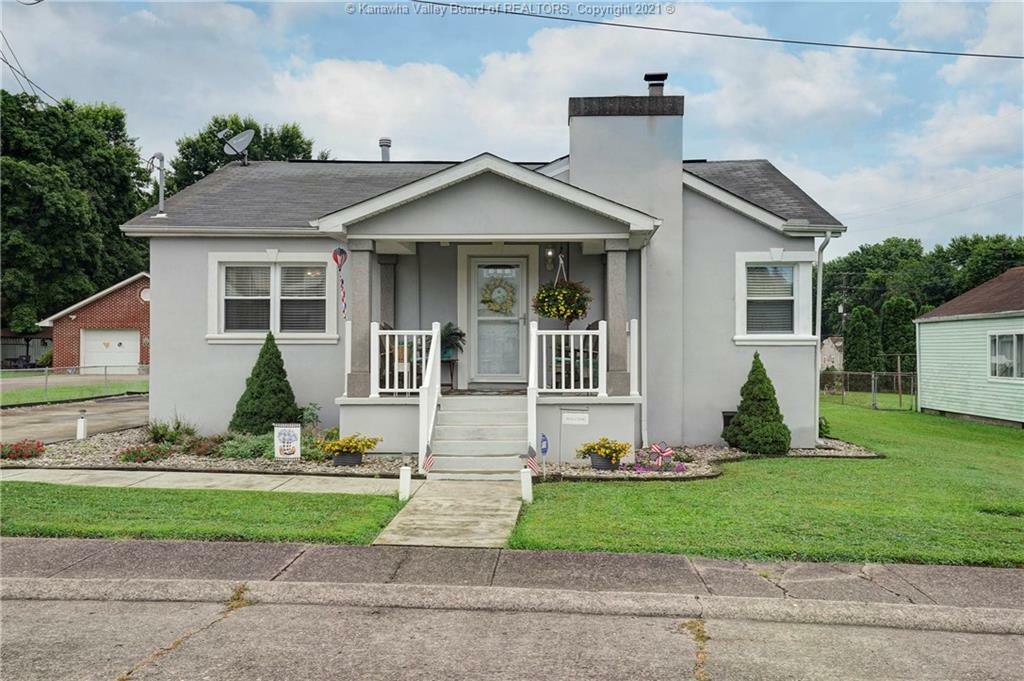 Property Photo: 1127 W 11th Street WV 25143