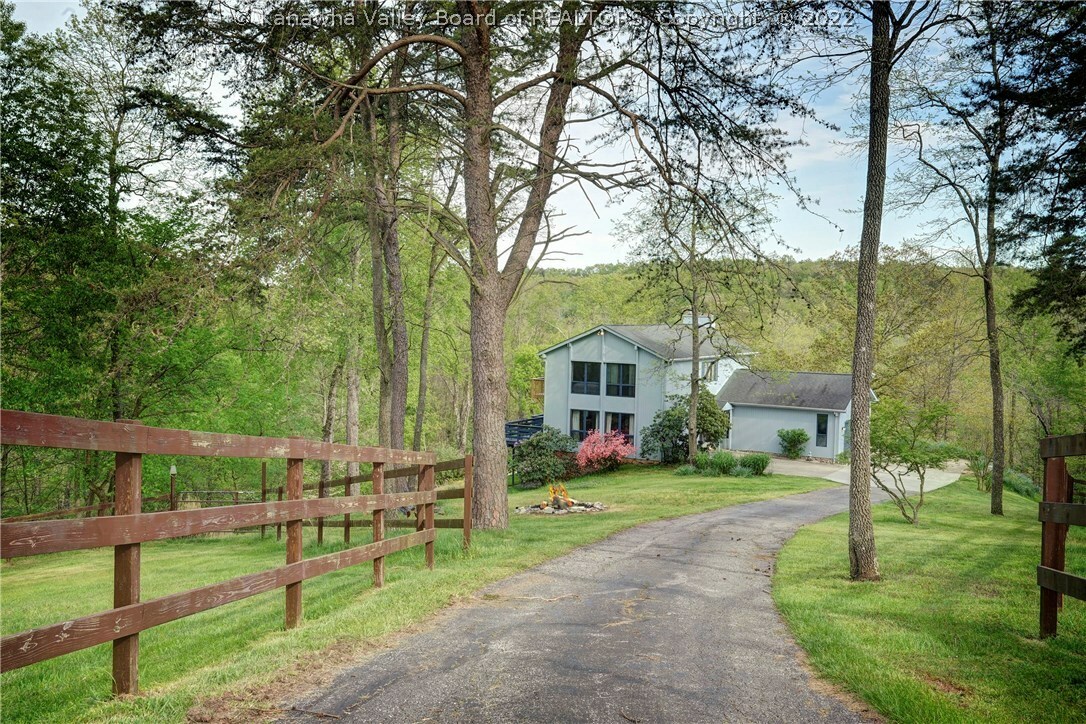 Property Photo:  4 Appaloosa Lane  WV 25560 