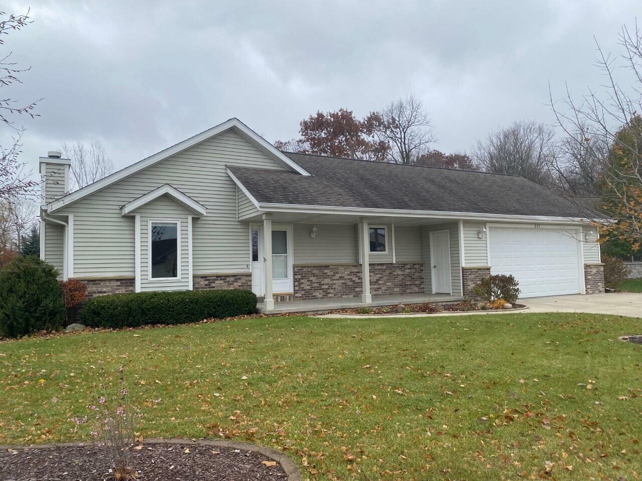 Property Photo: 657 Polaris St WI 53095