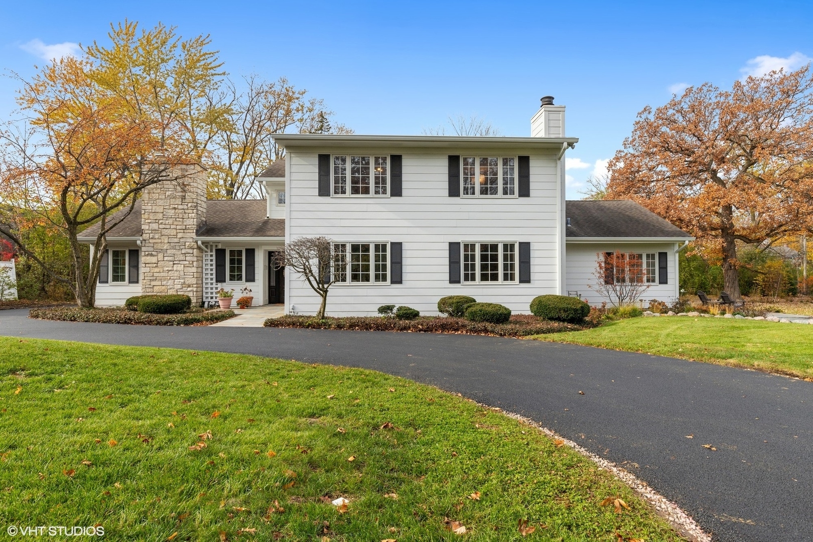 Property Photo: 1414 North Avenue IL 60015