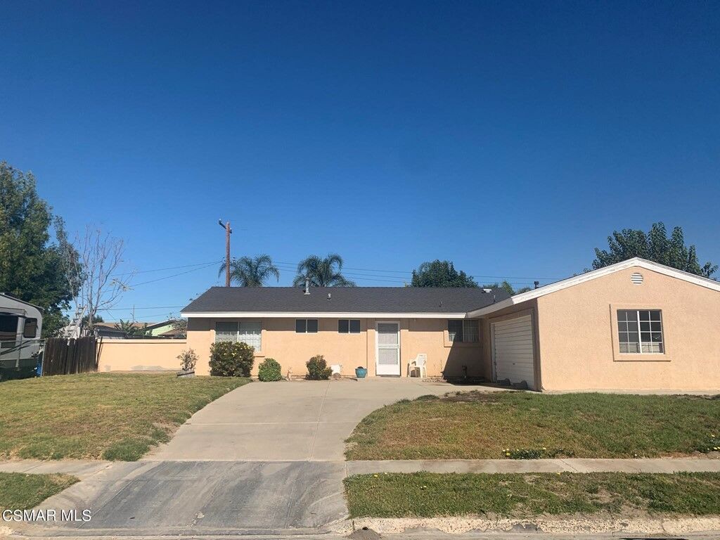 Property Photo:  1821 Caballero Street  CA 93065 
