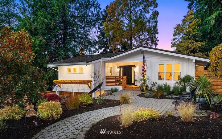 Property Photo: 15 Holly Hill Drive WA 98040