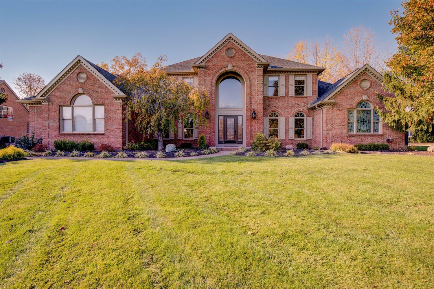 Property Photo: 11121 Kuertzmill Dr OH 45249