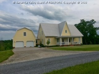 814 Village Lane  Milton WV 25541 photo