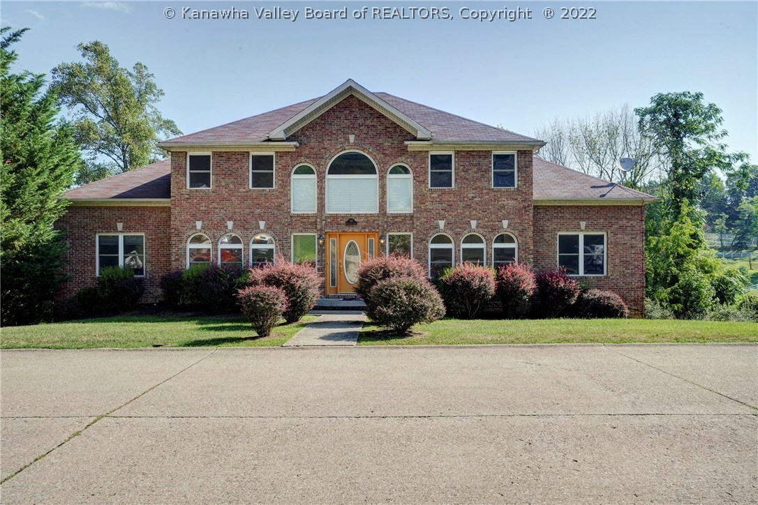 Property Photo: 518 Woodbridge Drive WV 25311