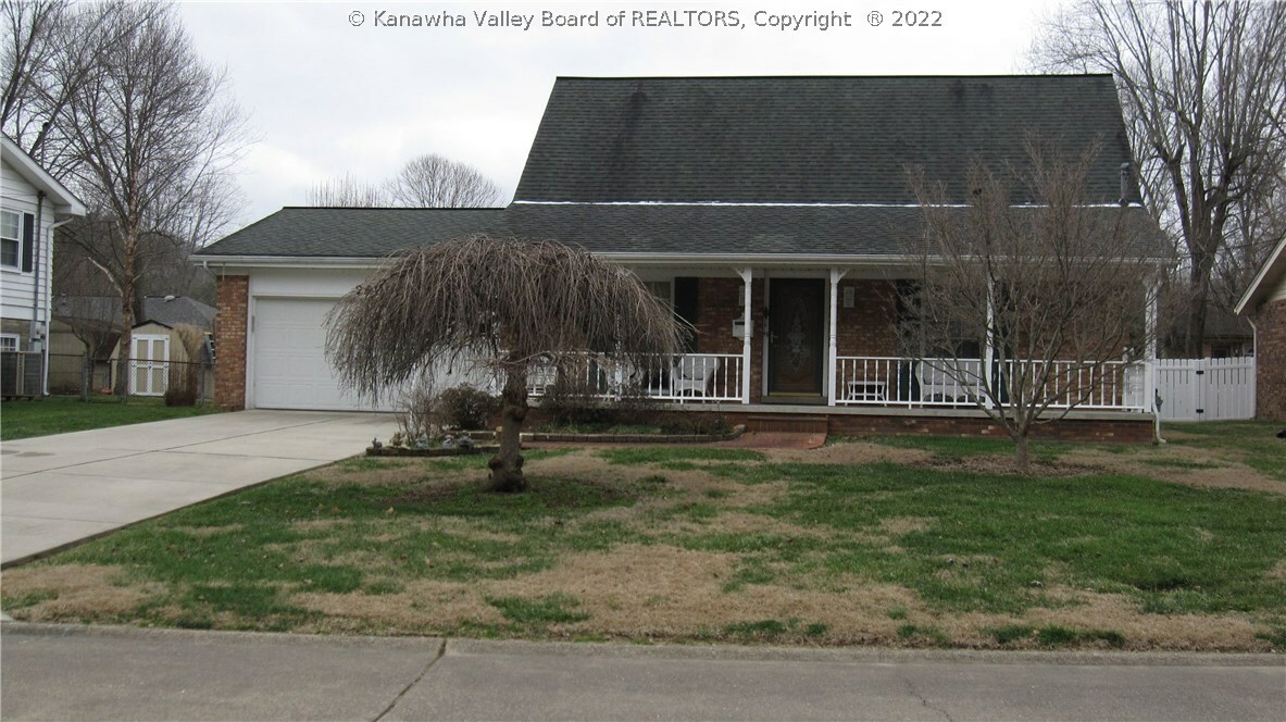 Property Photo: 2606 Winter Street WV 25177