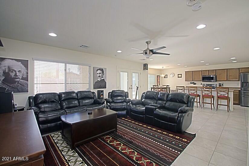 Property Photo:  2651 E Wallace Avenue  AZ 85032 