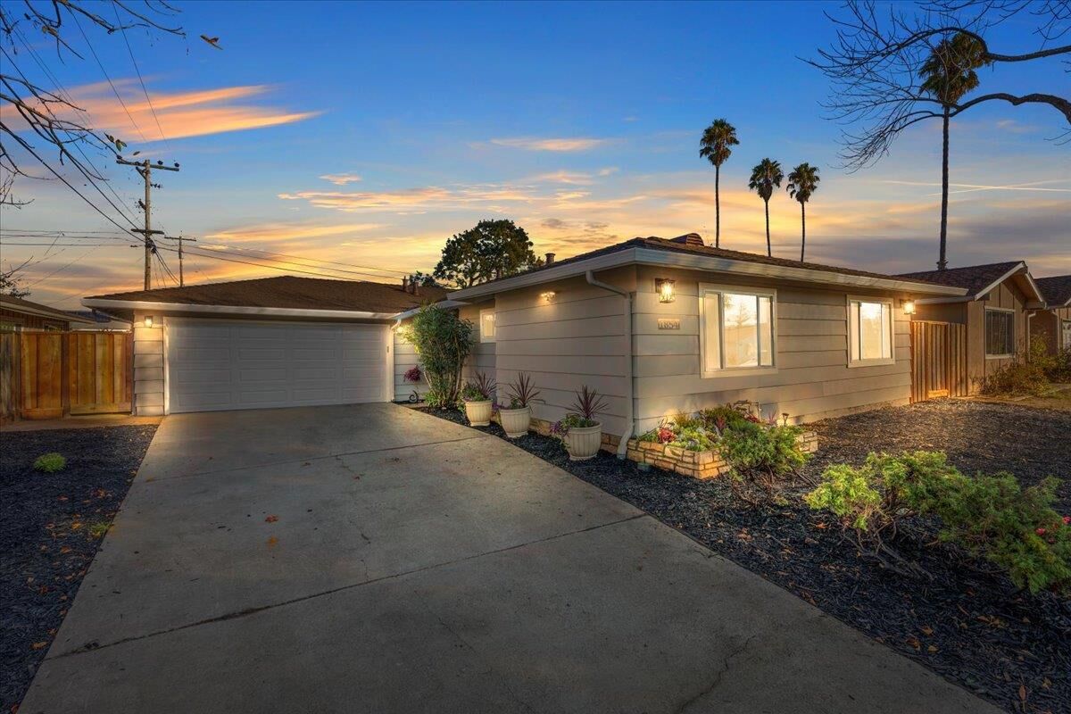 Property Photo: 1854 Bahia Street CA 94403