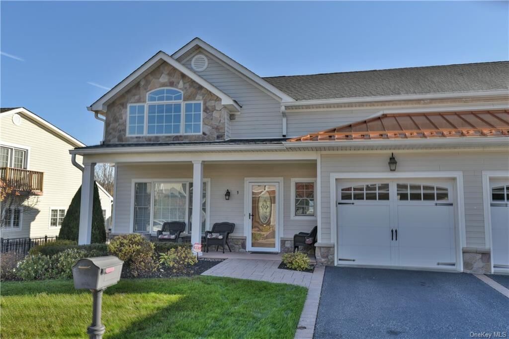 Property Photo:  9 Avner Lane  NY 10994 