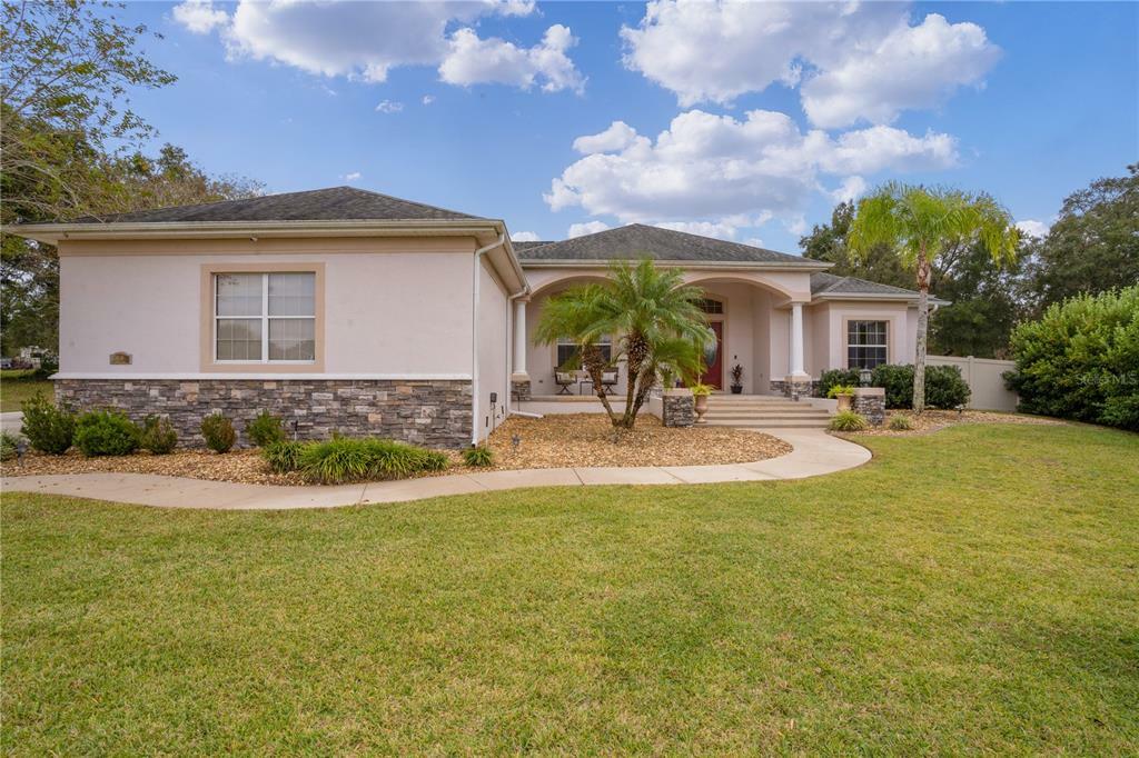 Property Photo:  335 Woodland Trail  FL 32159 