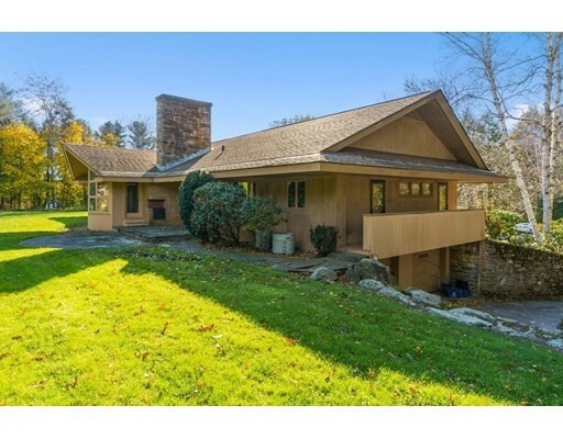 Property Photo: 32 Brookshire Rd MA 01609
