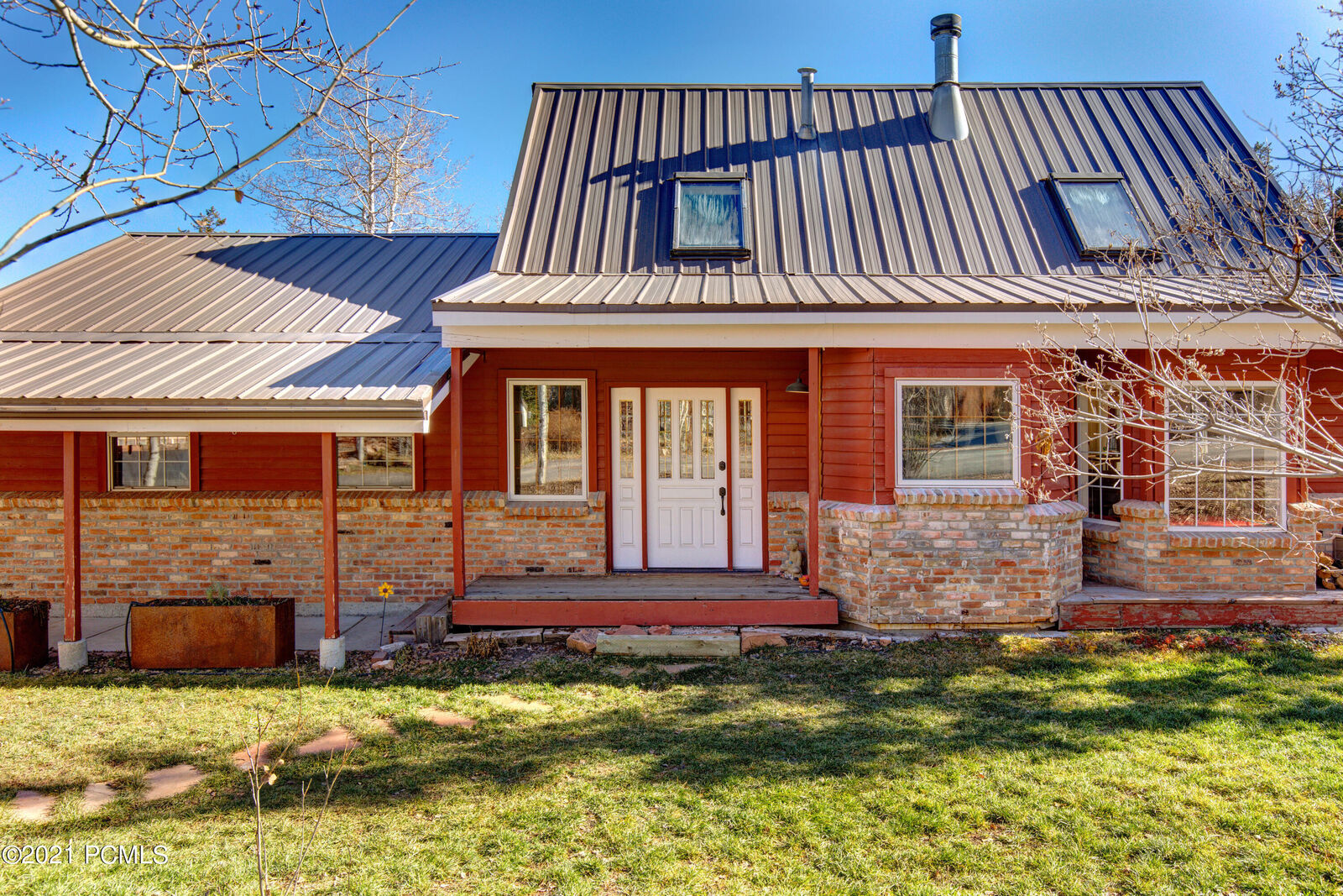 Property Photo: 115 Lower Evergreen Drive UT 84098