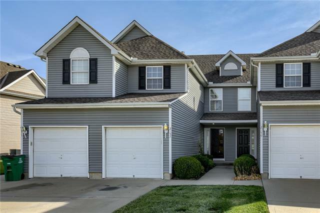 Property Photo: 2157 SW Rambling Vine Road MO 64082
