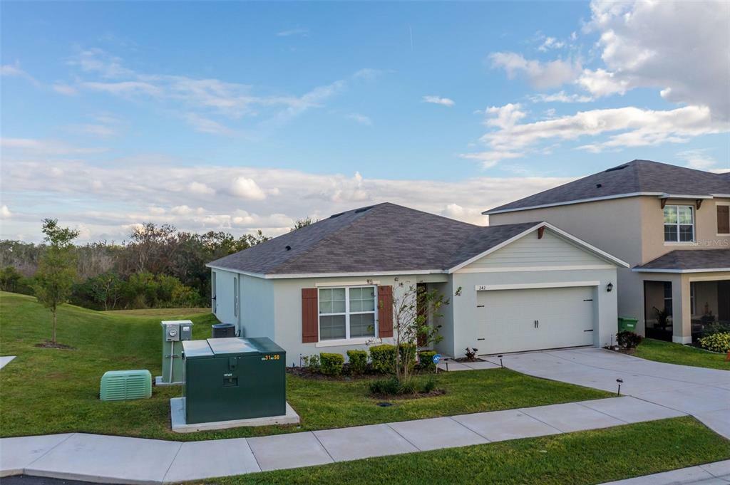 Property Photo:  242 Meadowbrook Boulevard  FL 33881 