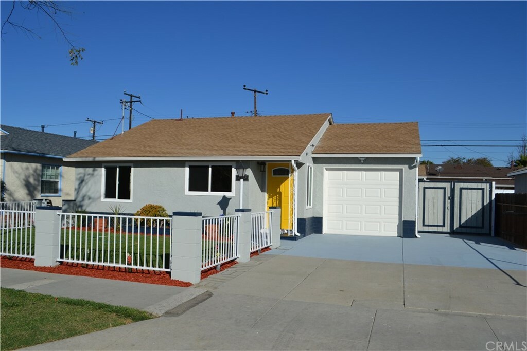 Property Photo:  9143 Los Angeles Street  CA 90706 