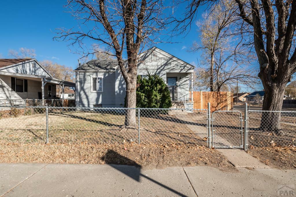 Property Photo:  2902 Colfax Ave  CO 81008 