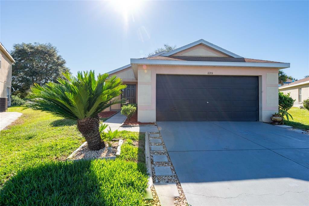 Property Photo:  11201 Cocoa Beach Drive  FL 33569 