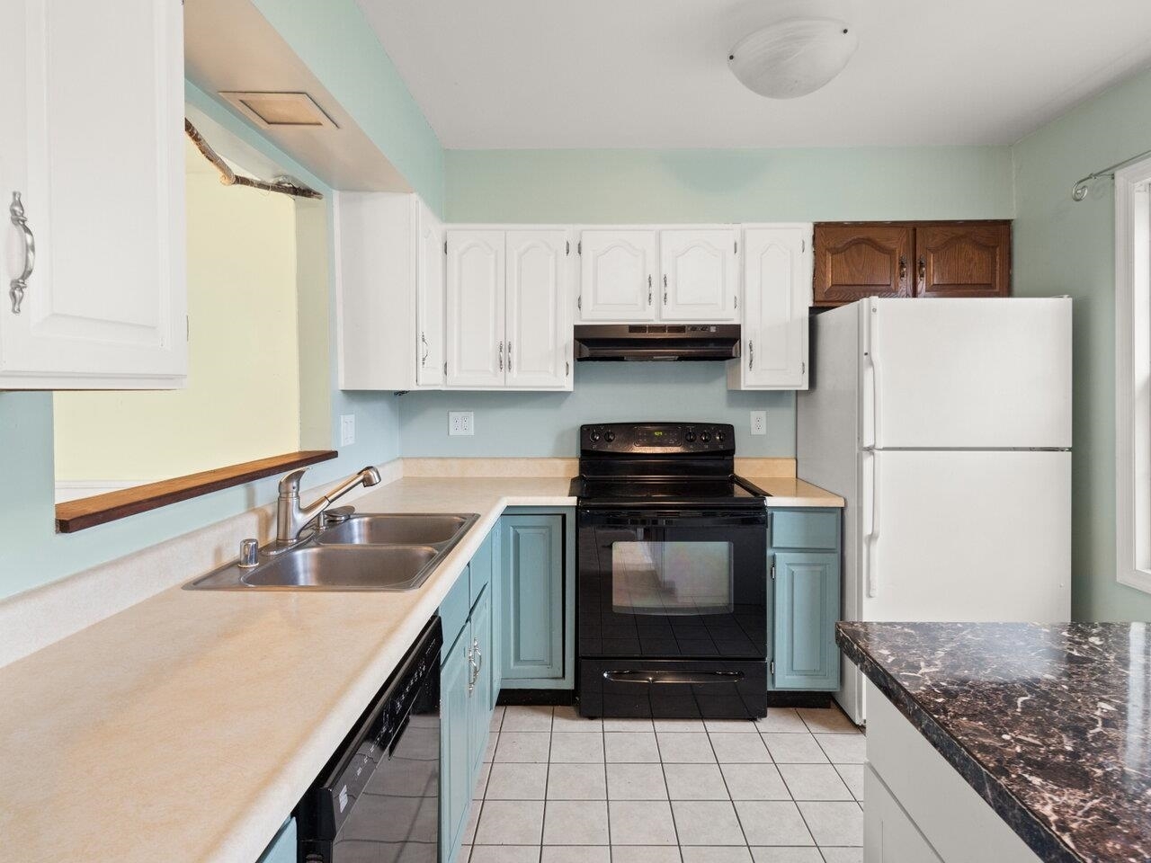 Property Photo: 451 Westview Circle VT 05495