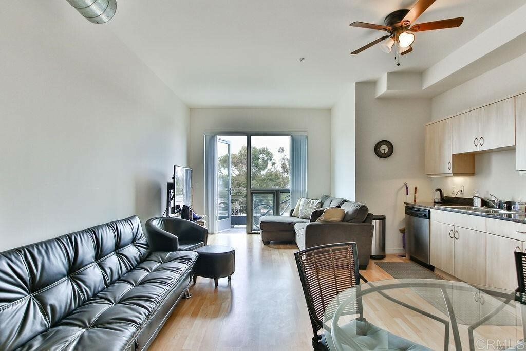 Property Photo: 889 Date Street 442 CA 92101